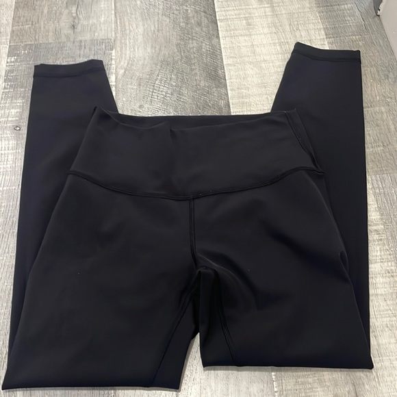 Lulu Lemon Wunder unders - Picture 1 of 2